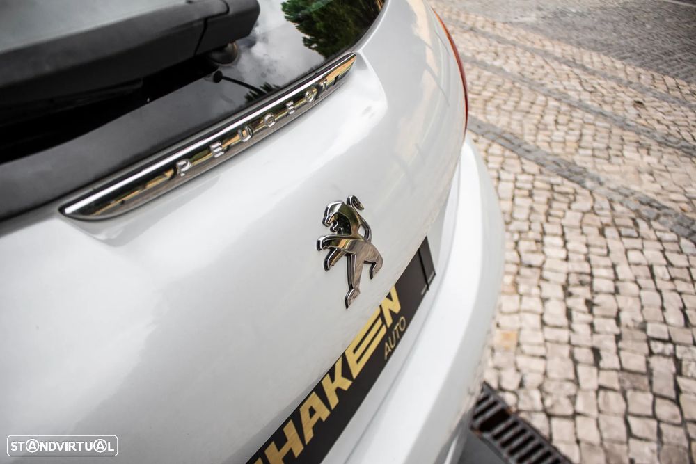 Peugeot 208 PureTech 82 Start & Stop Allure - 12