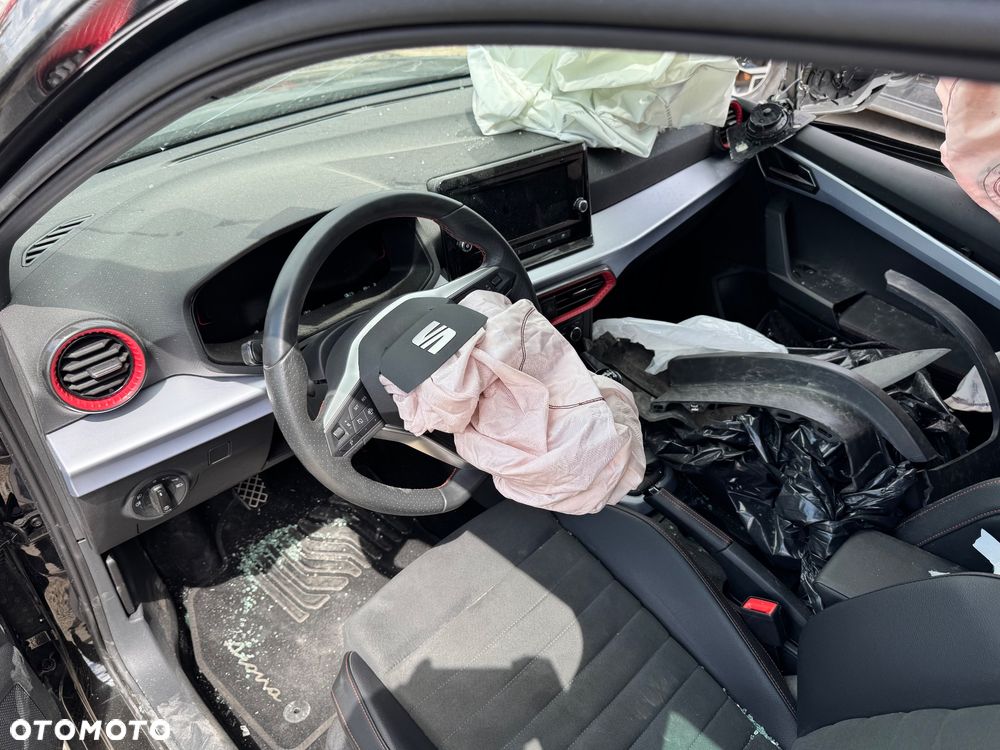 Seat Arona 1.0 Eco TSI FR - 17