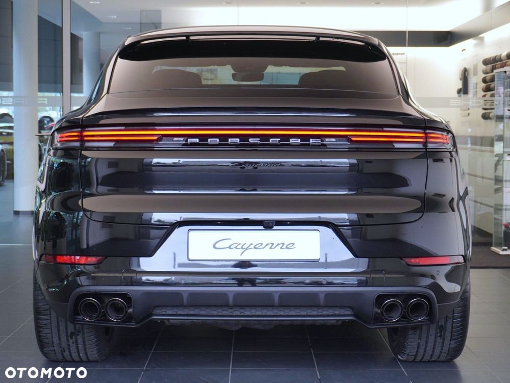Porsche Cayenne Black Edition - 16