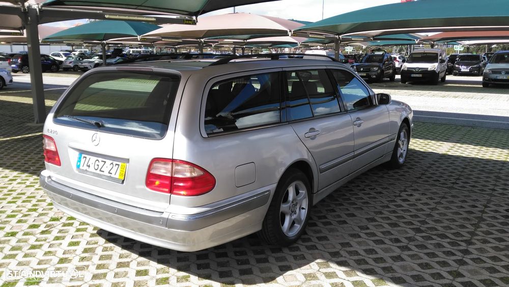 Mercedes-Benz E 220 CDi Elegance Aut. - 3