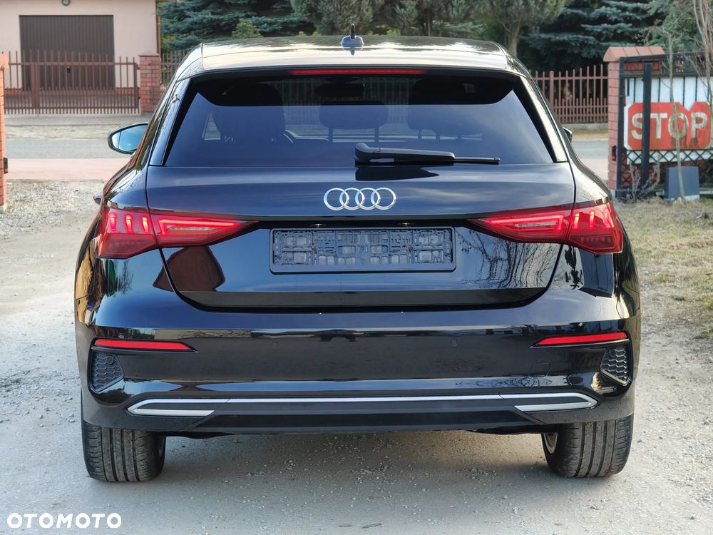 Audi A3 Sportback 35 TDI S tronic - 4