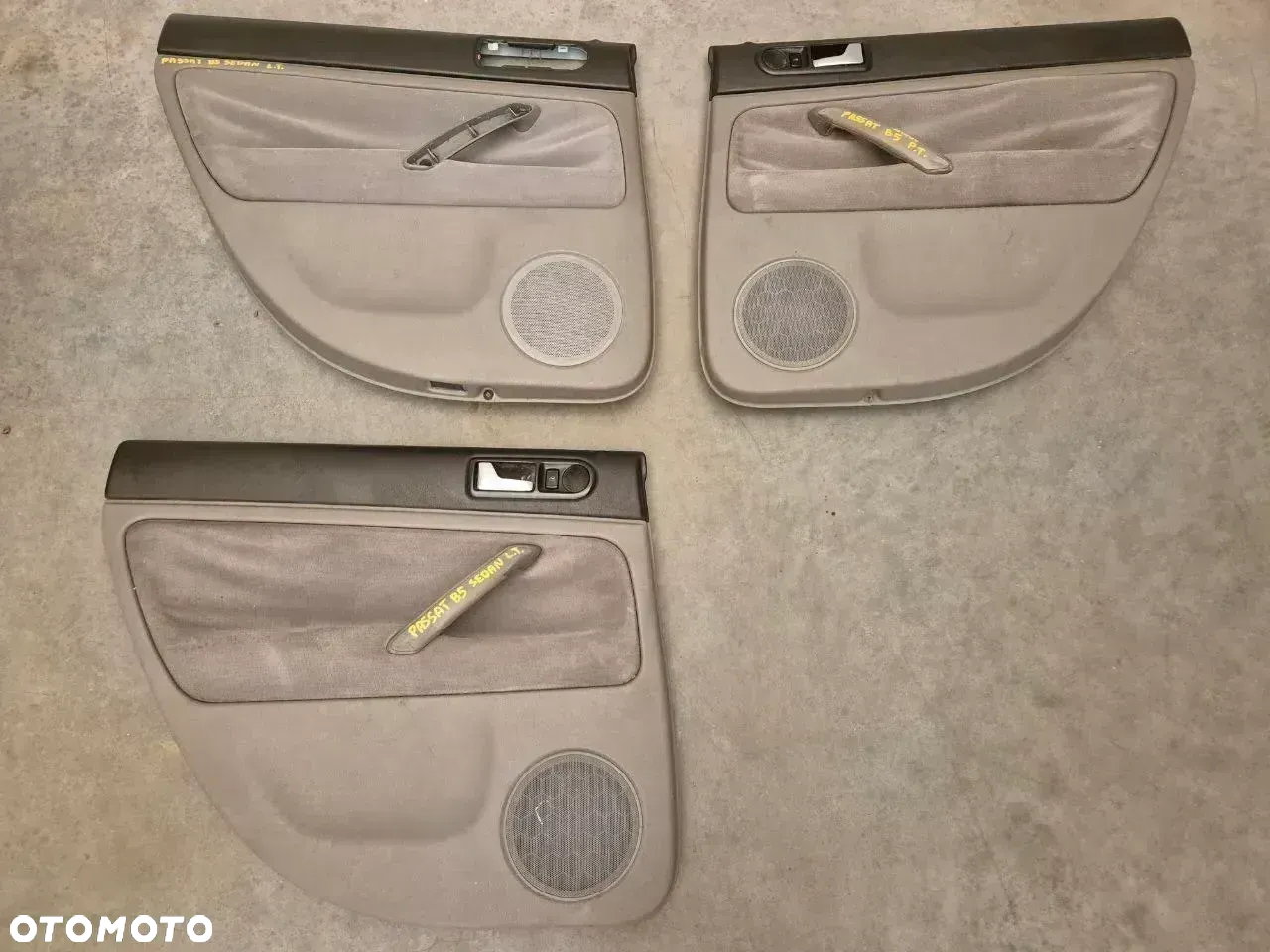 VW AUDI SEAT SKODA BOCZEK DRZWI - 11
