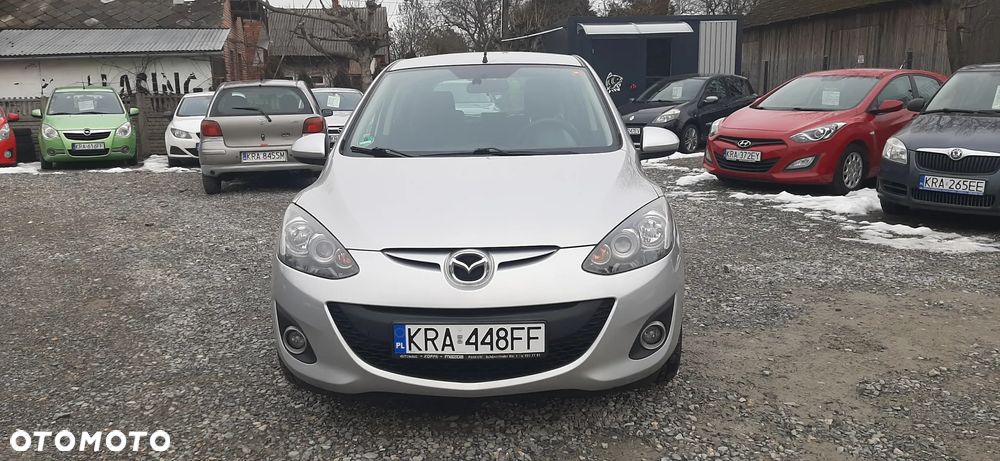 Mazda 2 - 18
