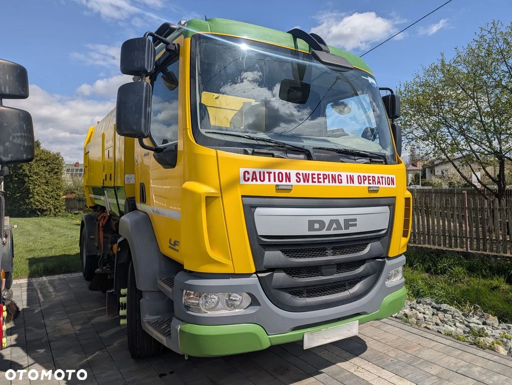DAF LF 55 220 SCARAB MISTRAL