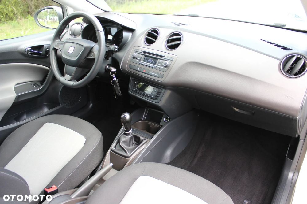 Seat Ibiza SC 1.4 16V Sport - 21