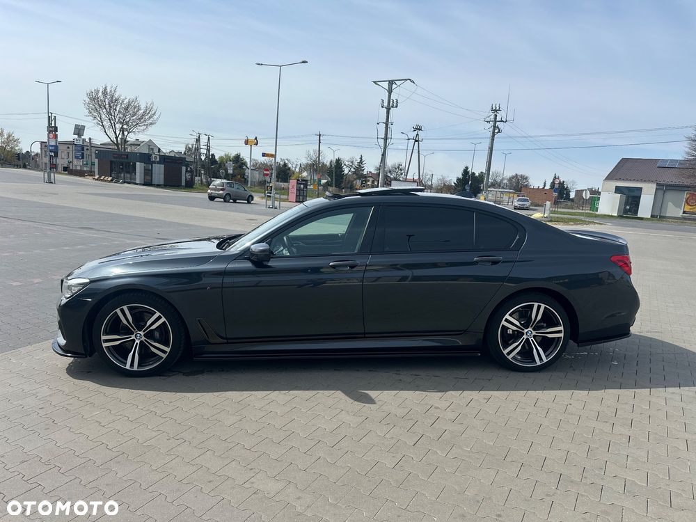 BMW Seria 7 740Li - 3