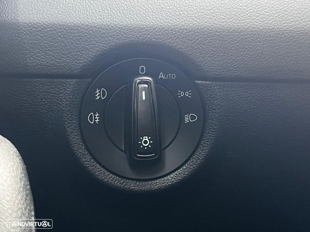 Skoda Octavia 1.6 TDI Style DSG - 44