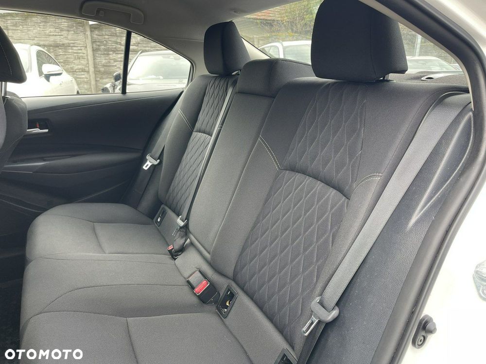 Toyota Corolla 1.8 Hybrid Comfort - 11