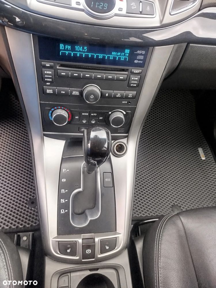 Chevrolet Captiva 3.0 4WD LTZ - 11