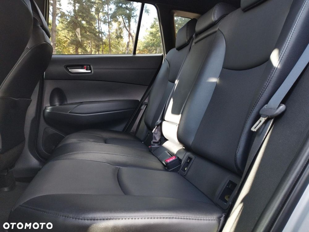 Toyota Corolla Cross - 10