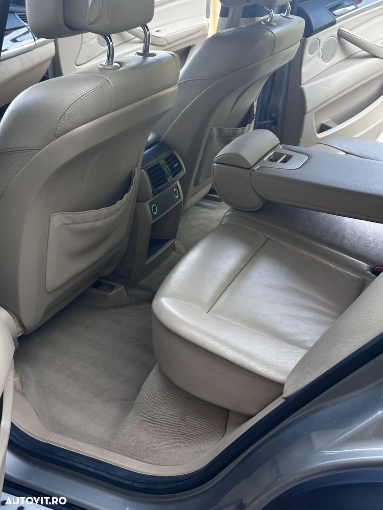 BMW X5 xDrive30d - 23