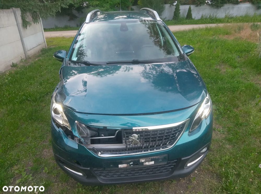 Peugeot 2008 1.2 Pure Tech Active - 9