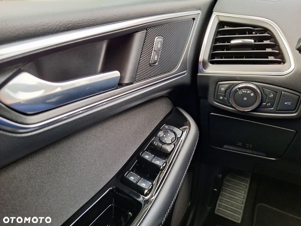 Ford Galaxy 2.0 EcoBlue 4WD Titanium - 31