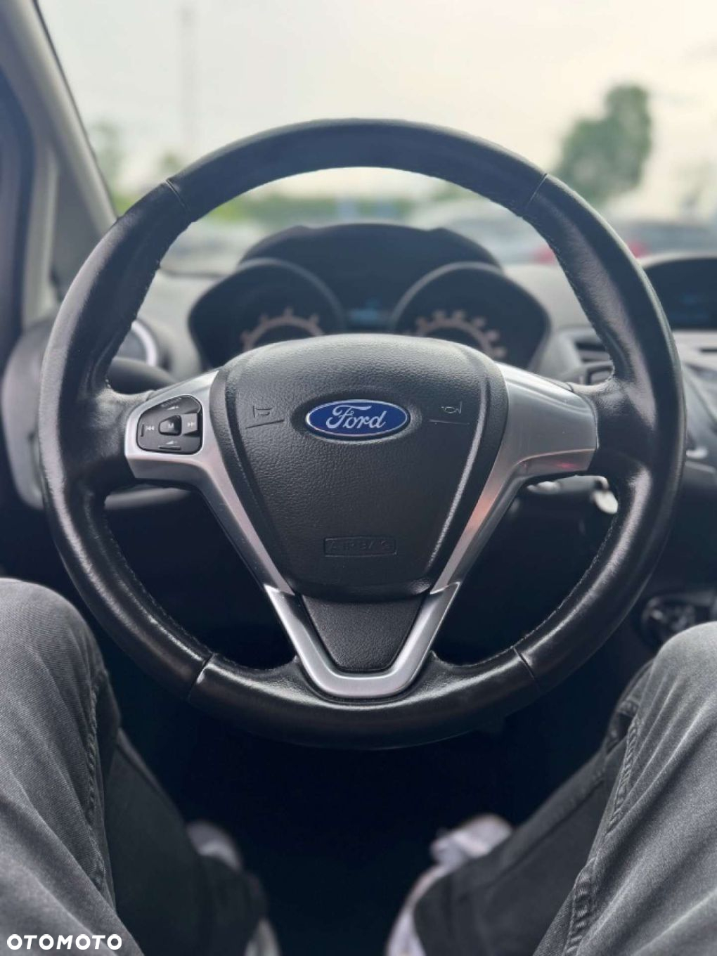 Ford Fiesta - 26