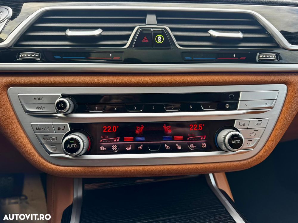 BMW Seria 7 730d xDrive - 37