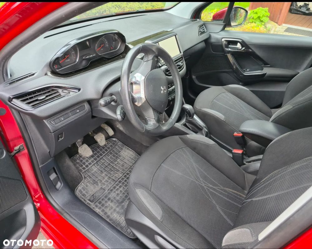 Peugeot 208 1.2 PureTech Active - 9