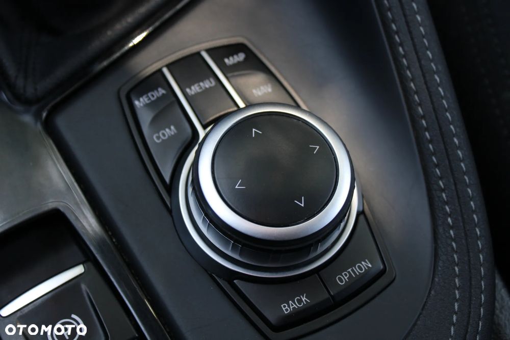 BMW X2 sDrive18i - 22