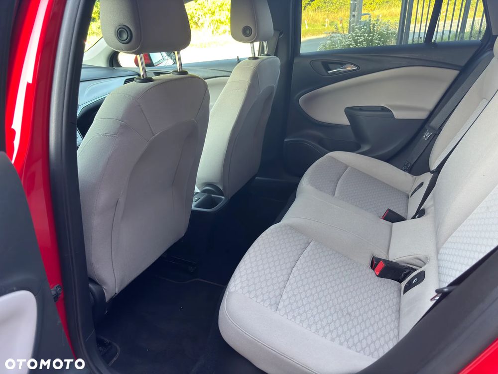Opel Astra - 14