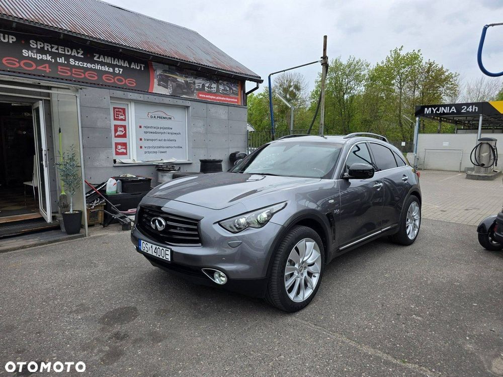 Infiniti QX70 - 3