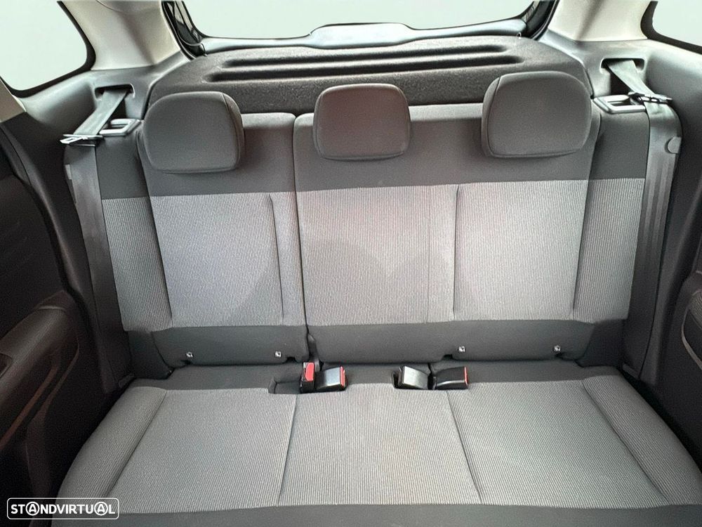 Citroën C3 Aircross 1.2 PureTech C-Series - 17