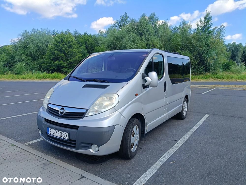 Opel Vivaro - 22