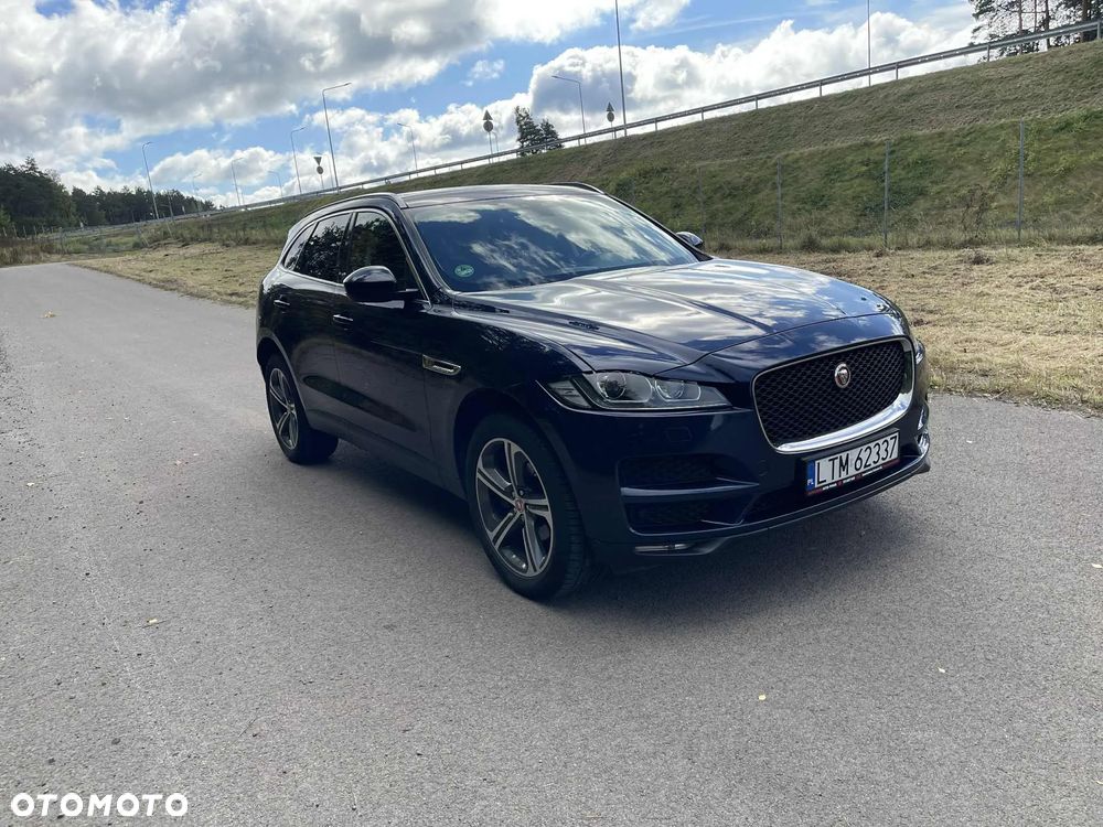 Jaguar F-Pace - 6