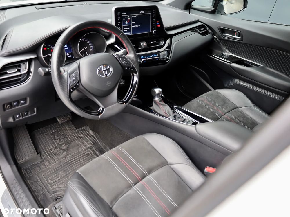 Toyota C-HR 1.8 Hybrid GPF GR Sport - 22