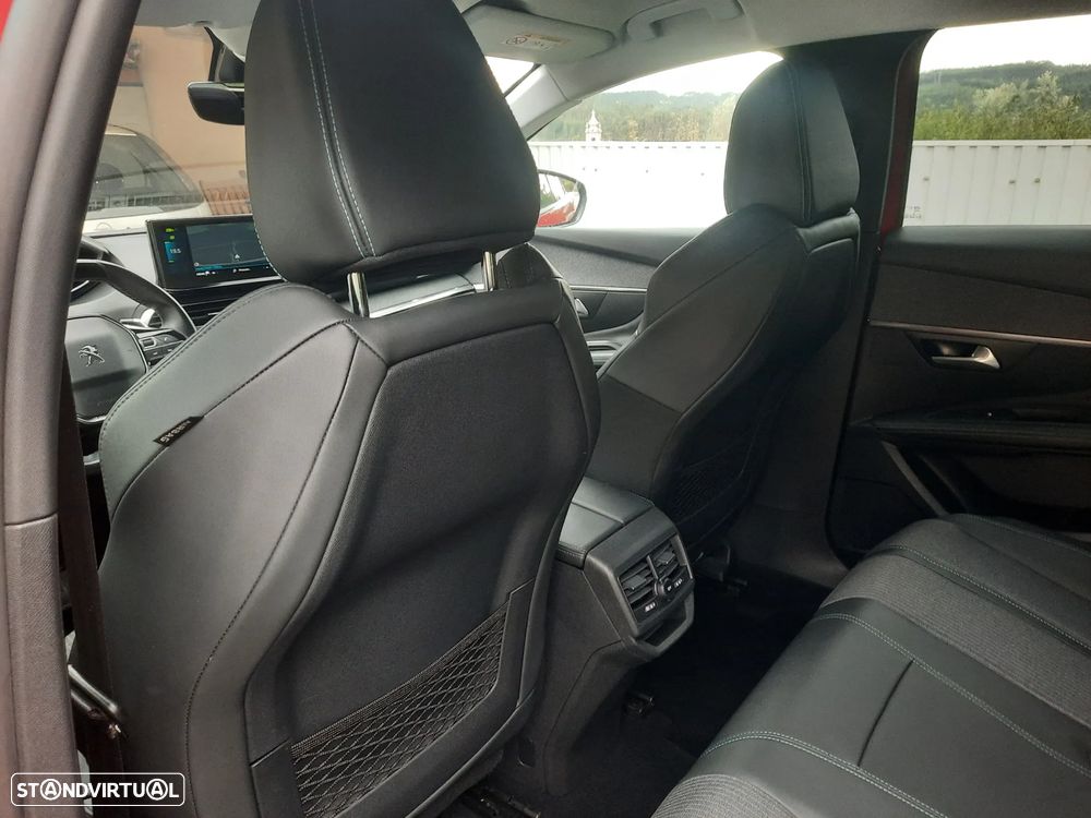 Peugeot 3008 1.6 Hybrid Allure Pack e-EAT8 - 50