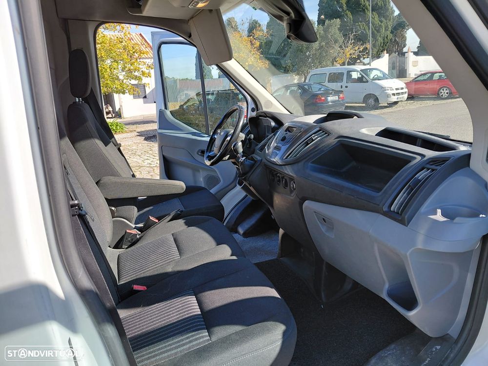 Ford Transit - 10