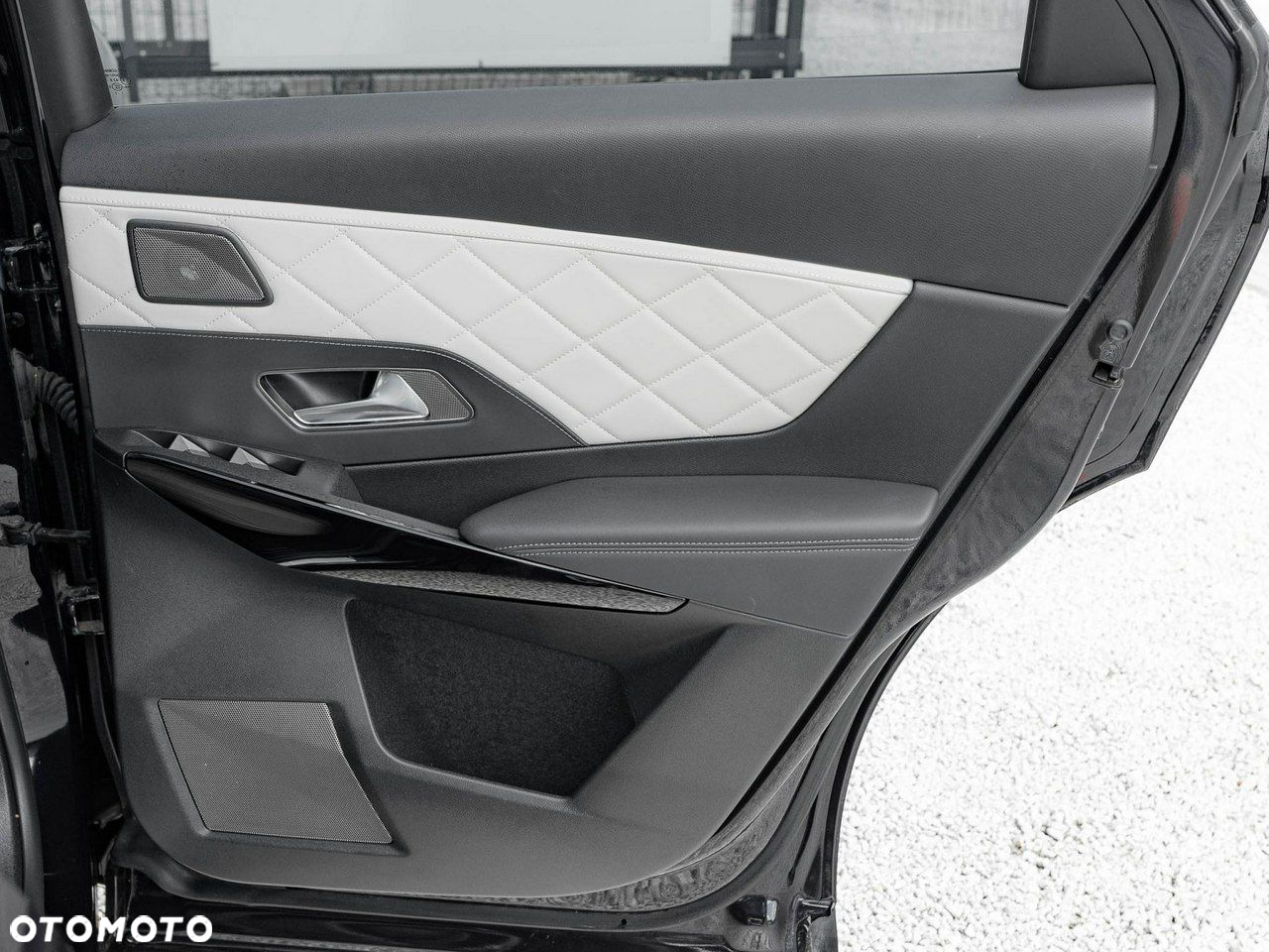 DS Automobiles DS 7 Crossback - 32