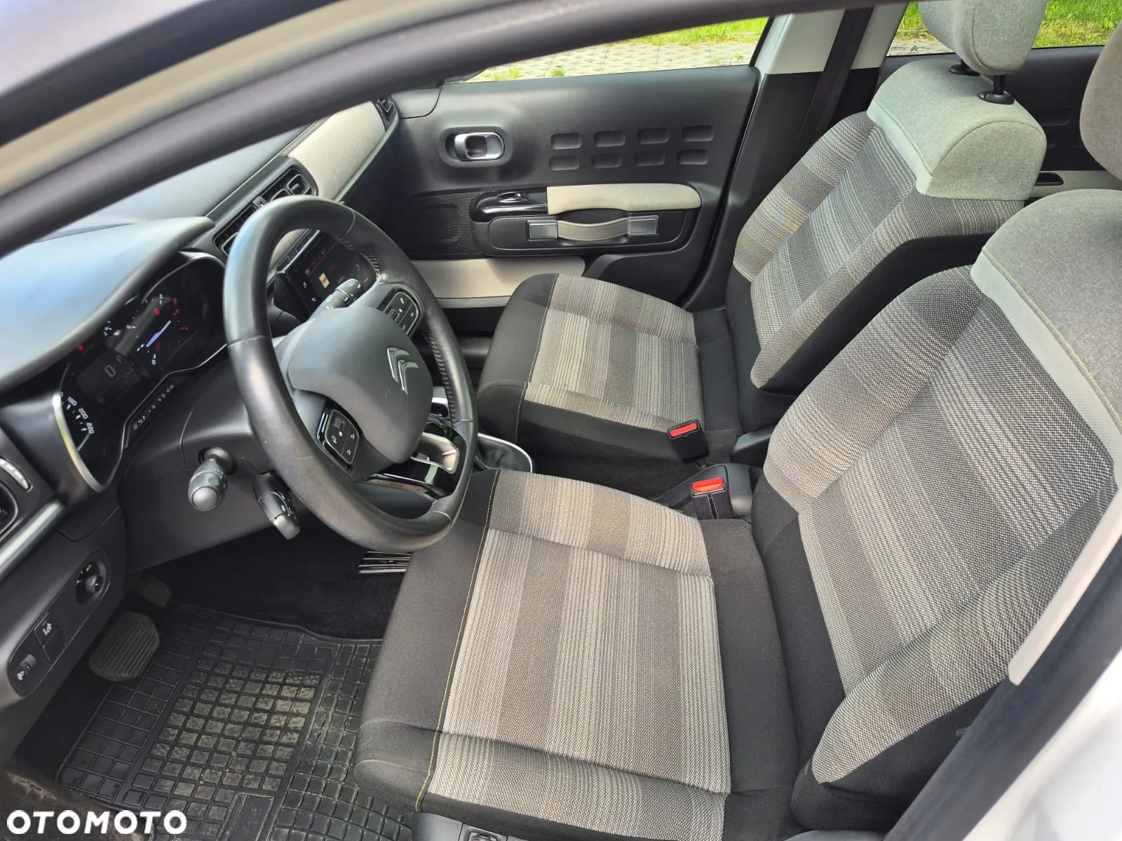 Citroën C3 1.2 PureTech Feel S&S EAT6 - 15