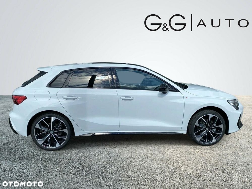 Audi A3 Sportback - 4