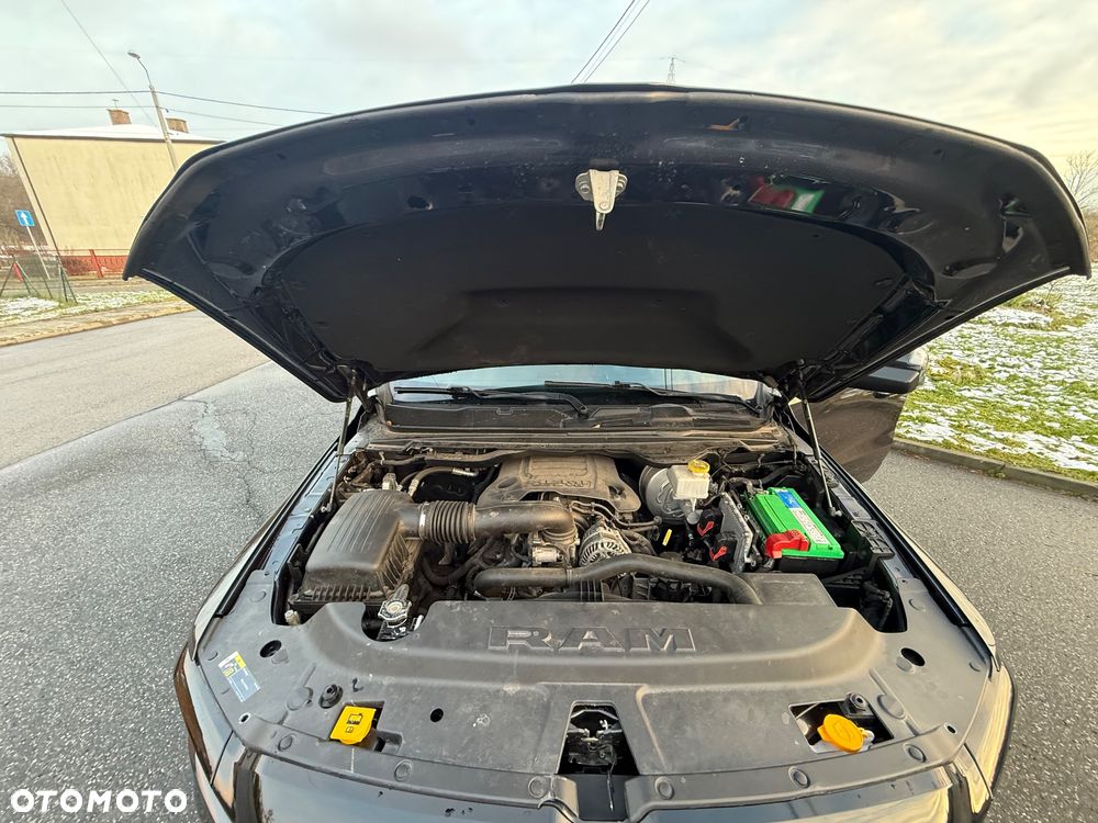 RAM 1500 Crew Cab Longbed Laramie - 35