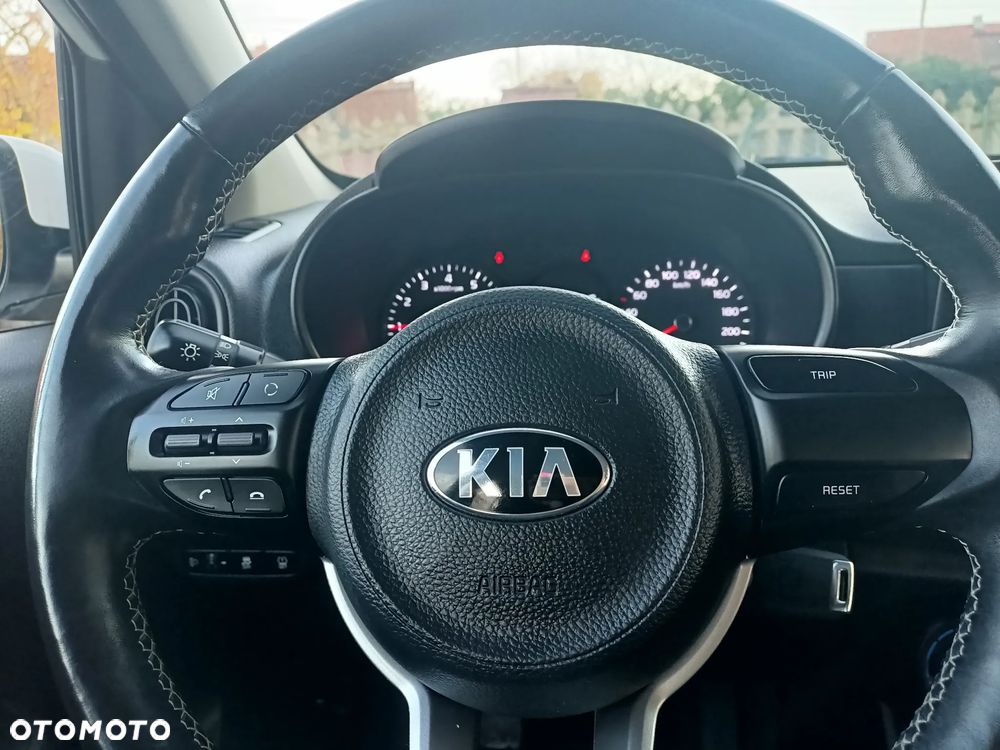 Kia Picanto - 12