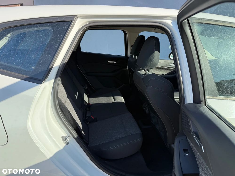 BMW Seria 2 218d - 12