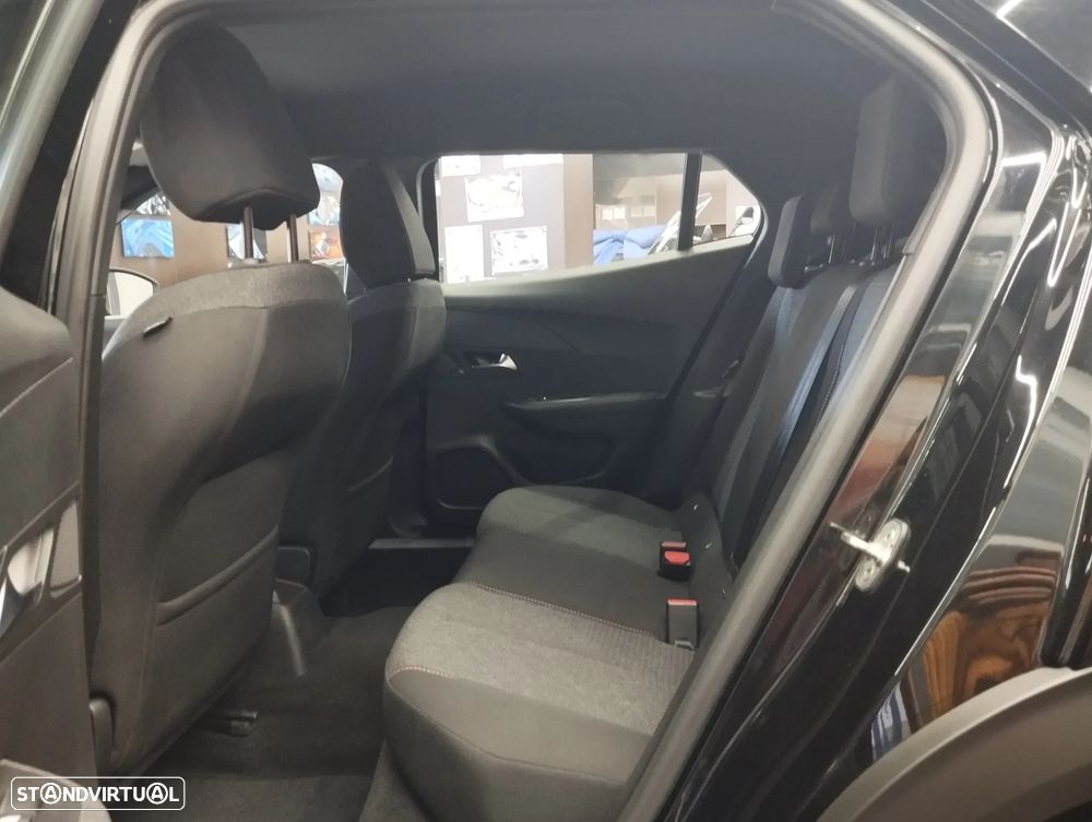 Peugeot 2008 1.2 PureTech Style - 11