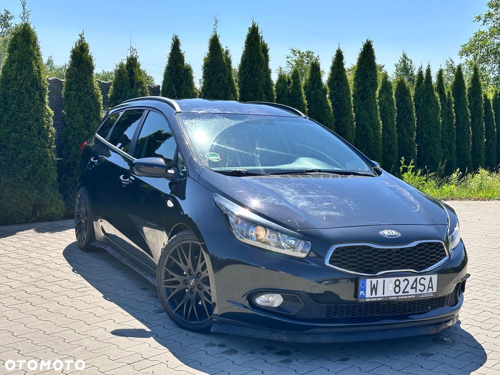 Kia Ceed 1.6 CRDi 128 Platinum Edition - 9