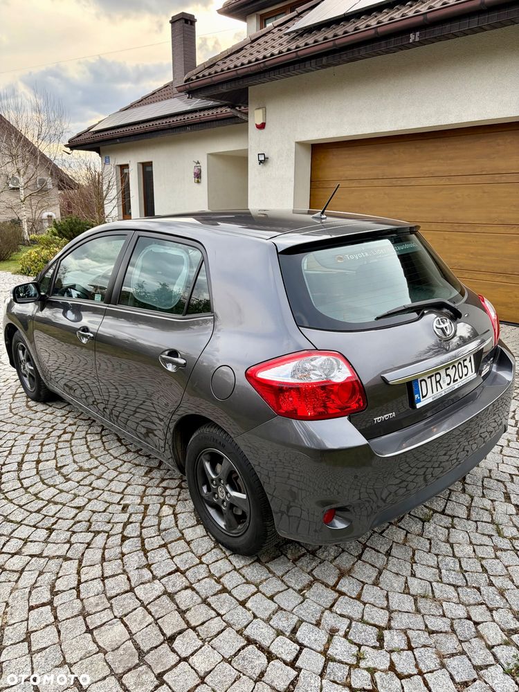 Toyota Auris 1.33 VVT-i Active - 2