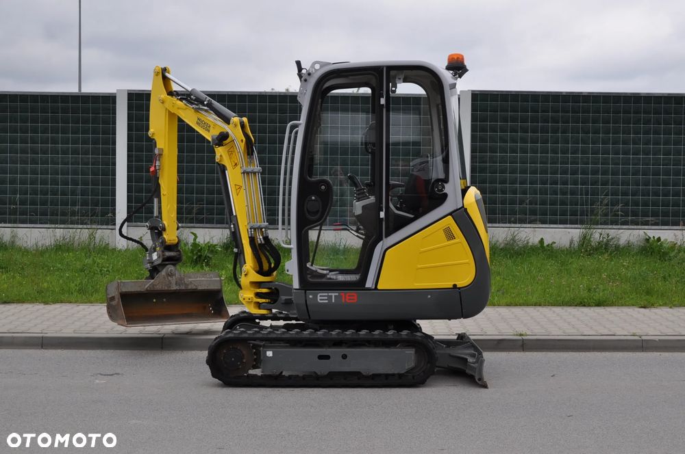 Wacker Neuson ET18 MAŁO MTG JAK NOWA!!! ŁYŻKA SKARPOWA HYDRAULICZNA WYJŚCIA HYDRAULICZNE - 1