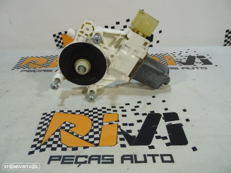 Motor Do Elevador De Vidro Frente Direito Bmw 1 (F20)  7046032 / 01308 - 1