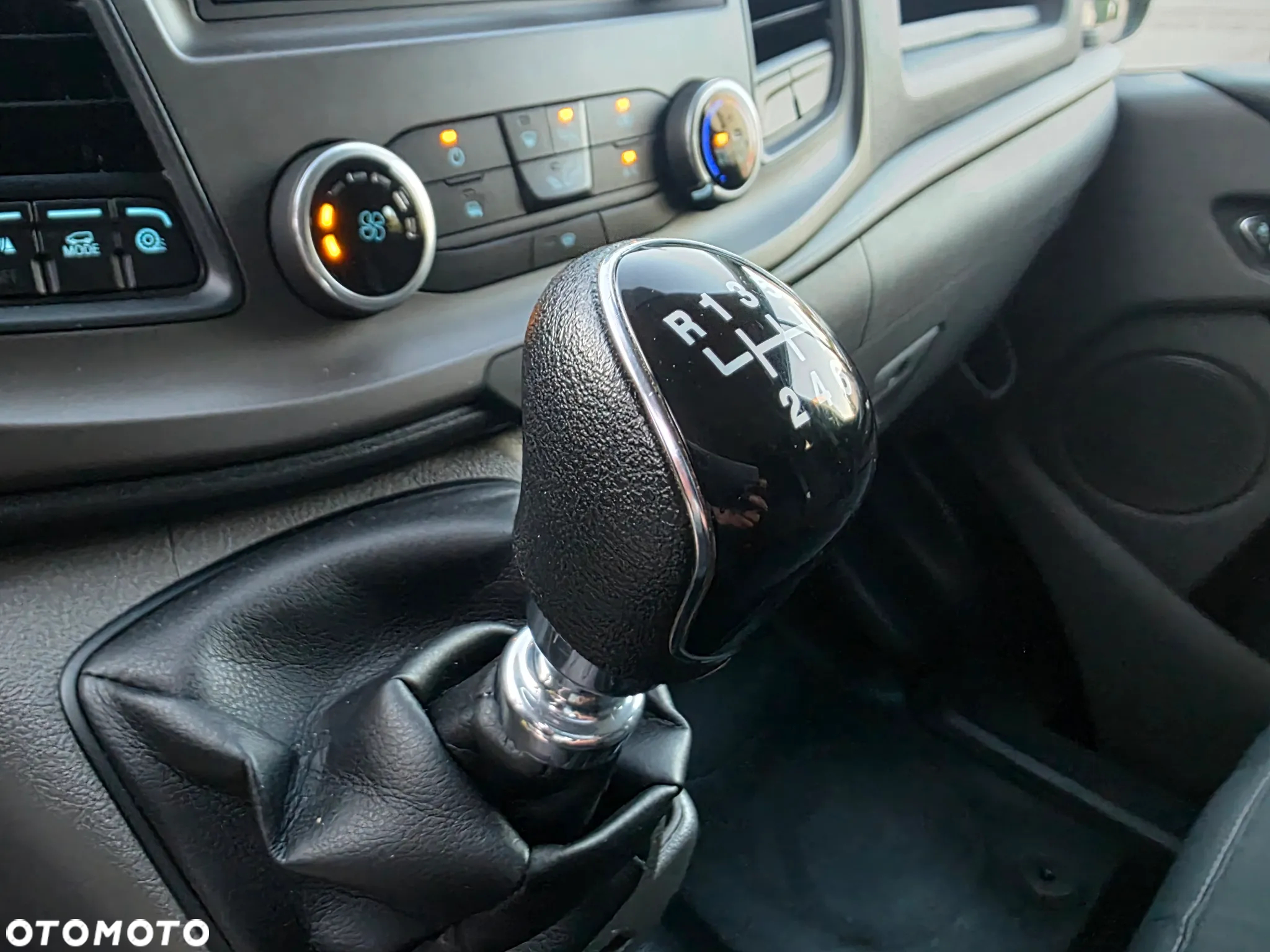 Ford Transit Custom - 16