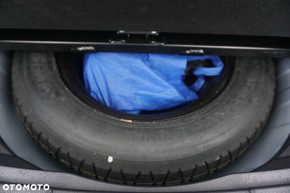 Nissan X-Trail 2.0 dCi Tekna 4WD Xtronic 7os - 38