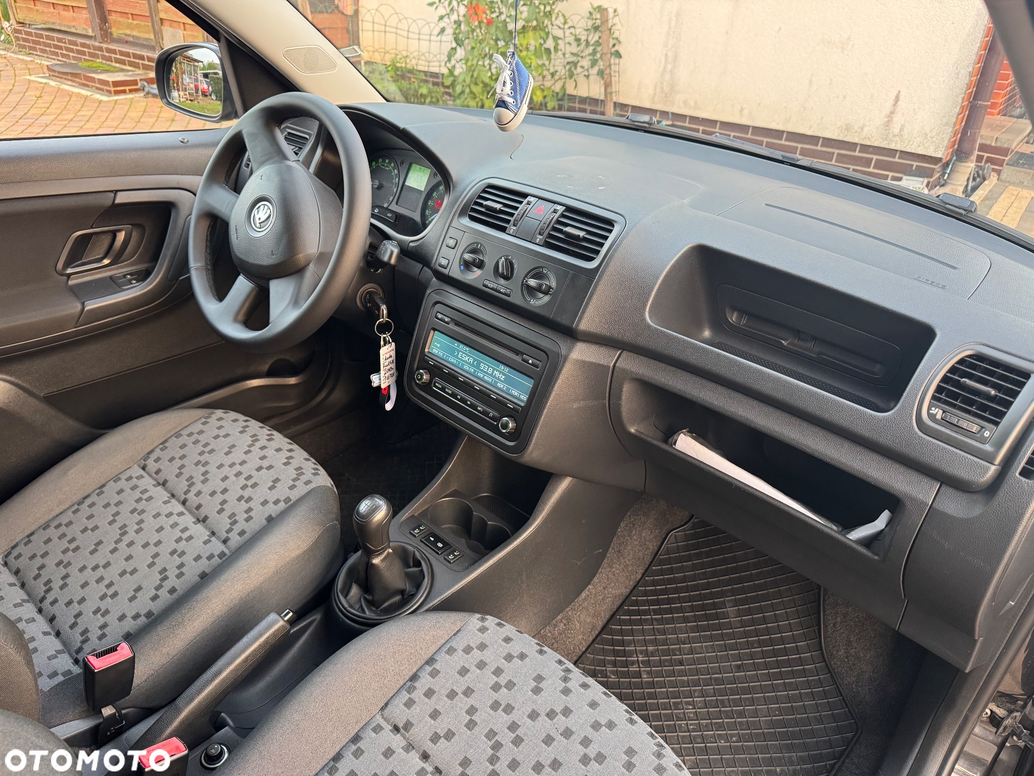 Škoda Praktik - 24