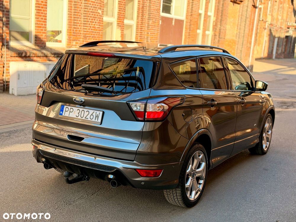 Ford Kuga 2.0 TDCi 4x4 ST-Line - 11