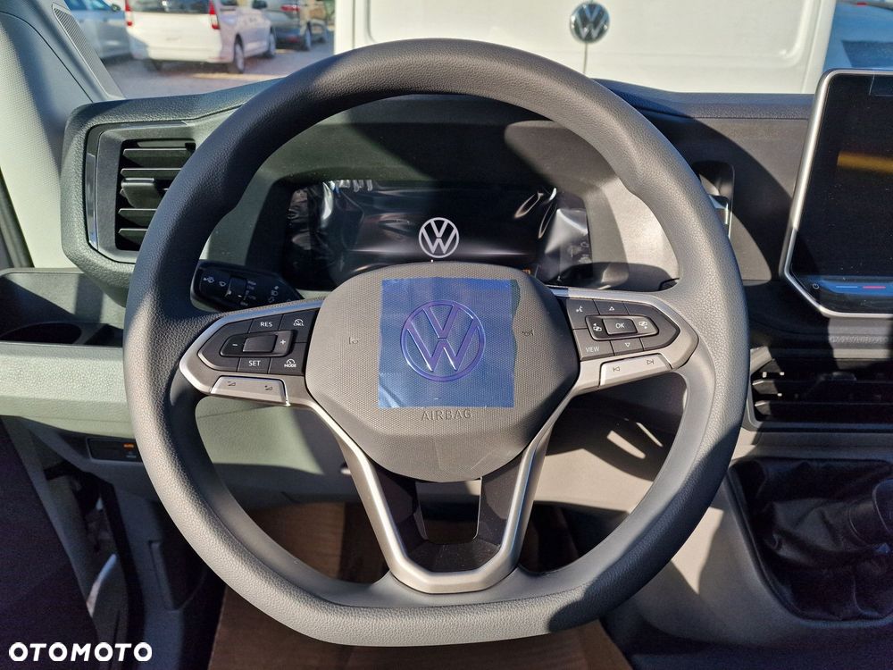 Volkswagen Crafter 35 Furgon 2.0 TDI - 6