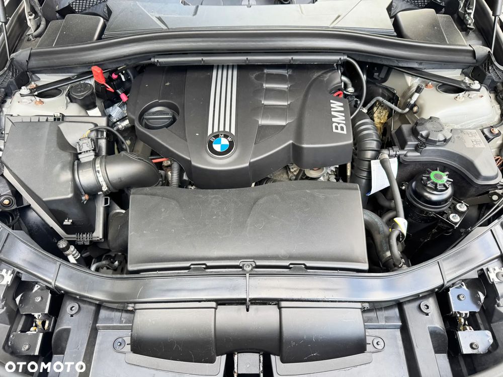 BMW X1 sDrive18d Sport Line - 39