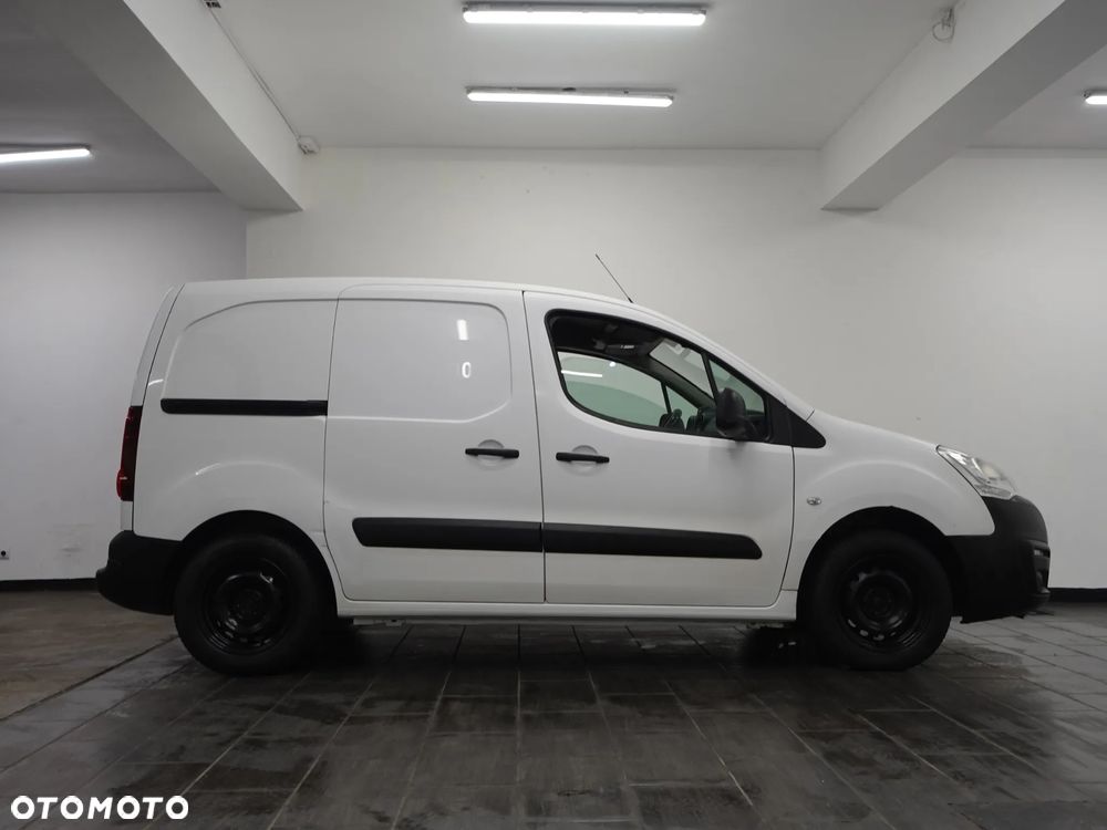 Peugeot Partner - 11