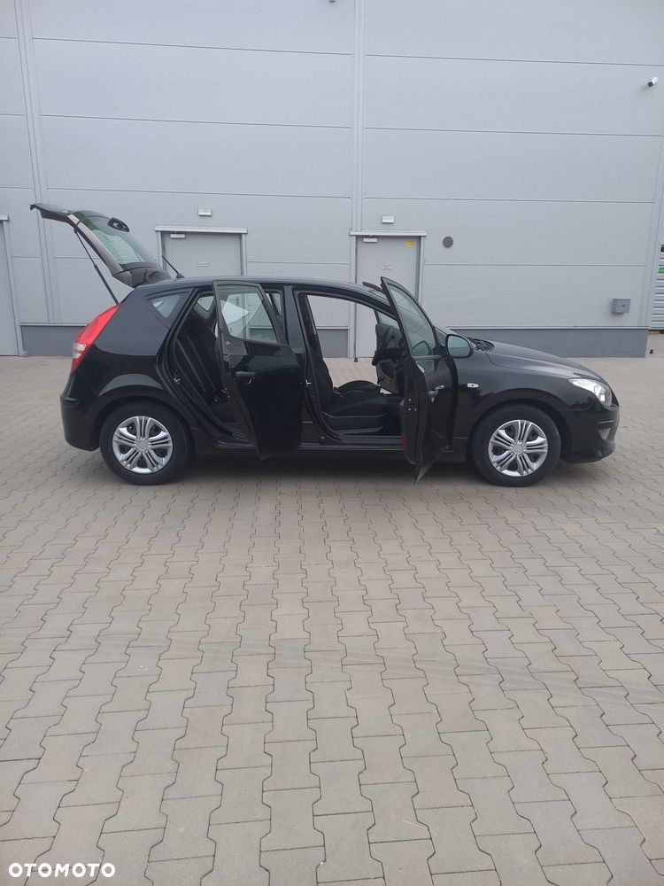 Hyundai i30 - 19