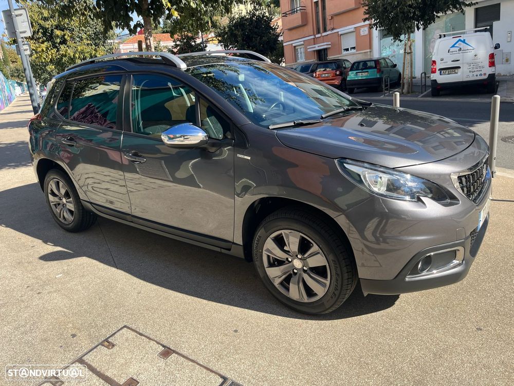 Peugeot 2008 1.2 PureTech Style - 10