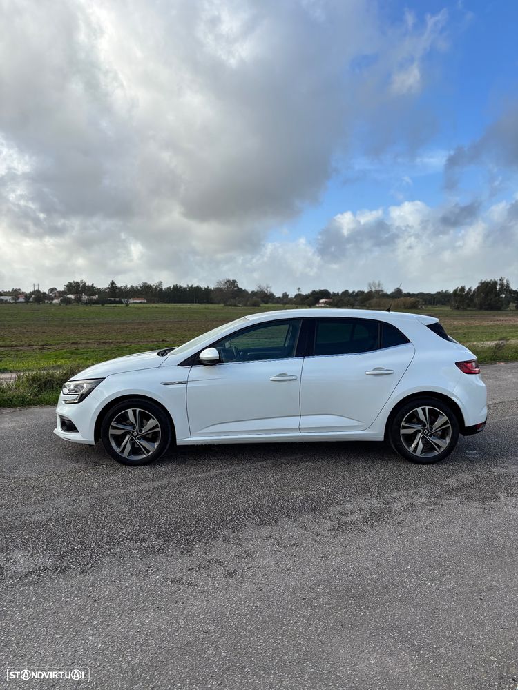 Renault Mégane TCe 140 GPF BOSE EDITION - 3